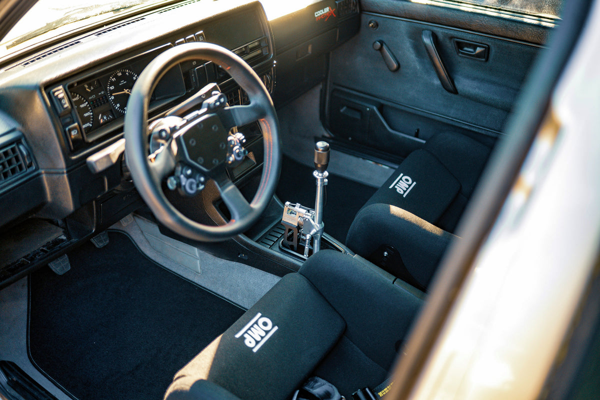 Coolerworx Naked Pro Bodenmontierter Kurzschalthebel – Passt für Volkswagen GOLF MK2